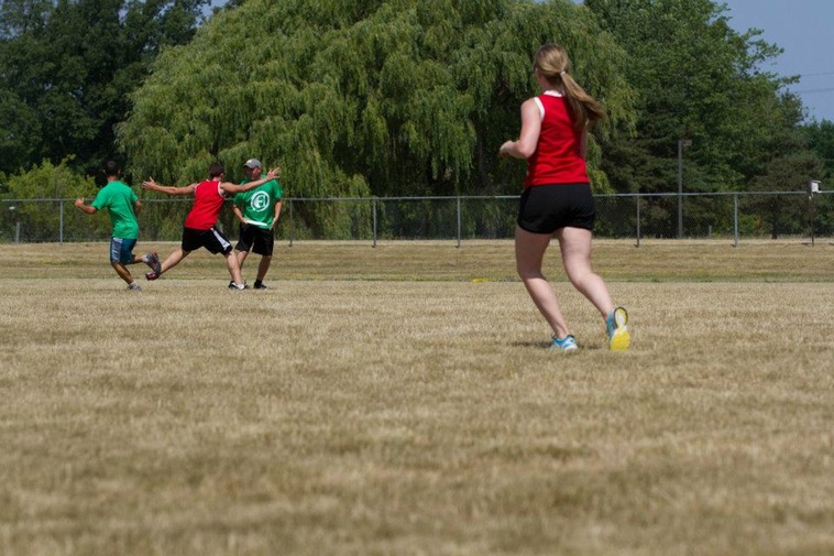 380720_10150966859112252_1423998085_n