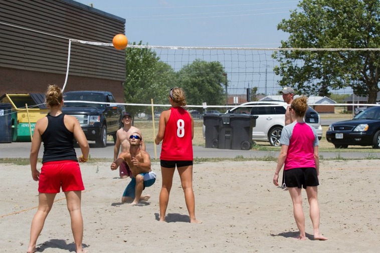 382475_10150966862872252_1720444698_n